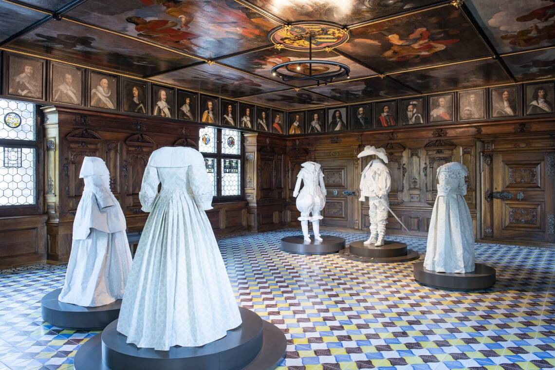 Original 1667 gallery with paintings, from the ‘Haus zum Langen Stadelhof’ in Zurich Original 1667 gallery with paintings, from the ‘Haus zum Langen Stadelhof’ in Zurich